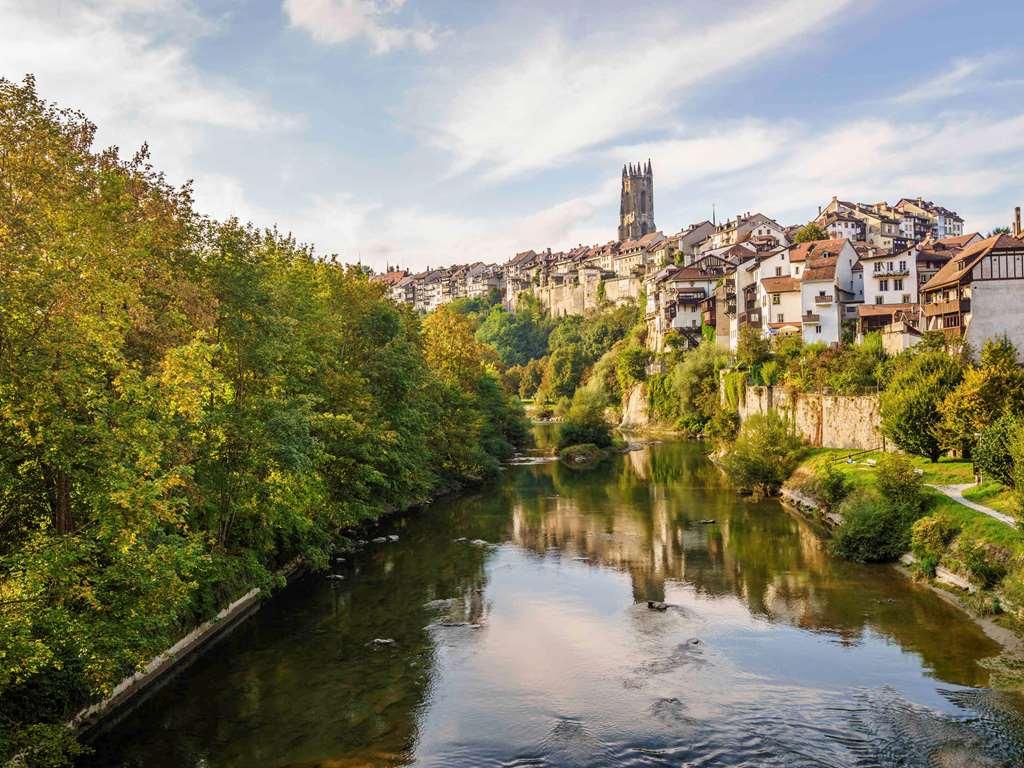 Hotel Mercure Centre Remparts 4*