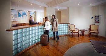 Mercure Centre Remparts 4*